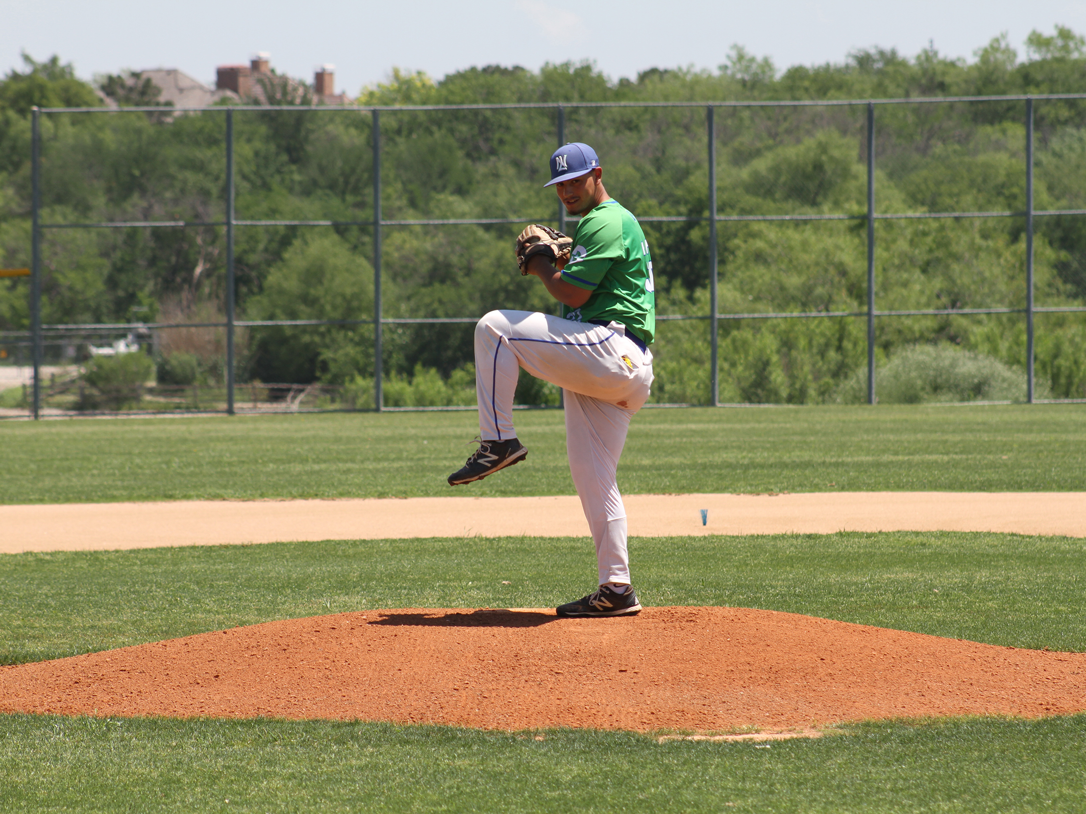 Navarrete Named DAC Pitcher of Week