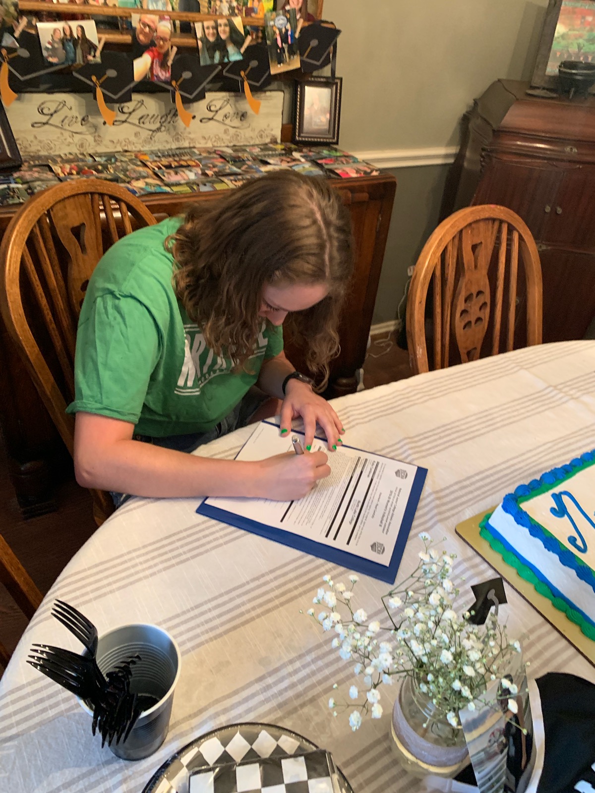 Kiala Cardenas Commits to NLC Volleyball