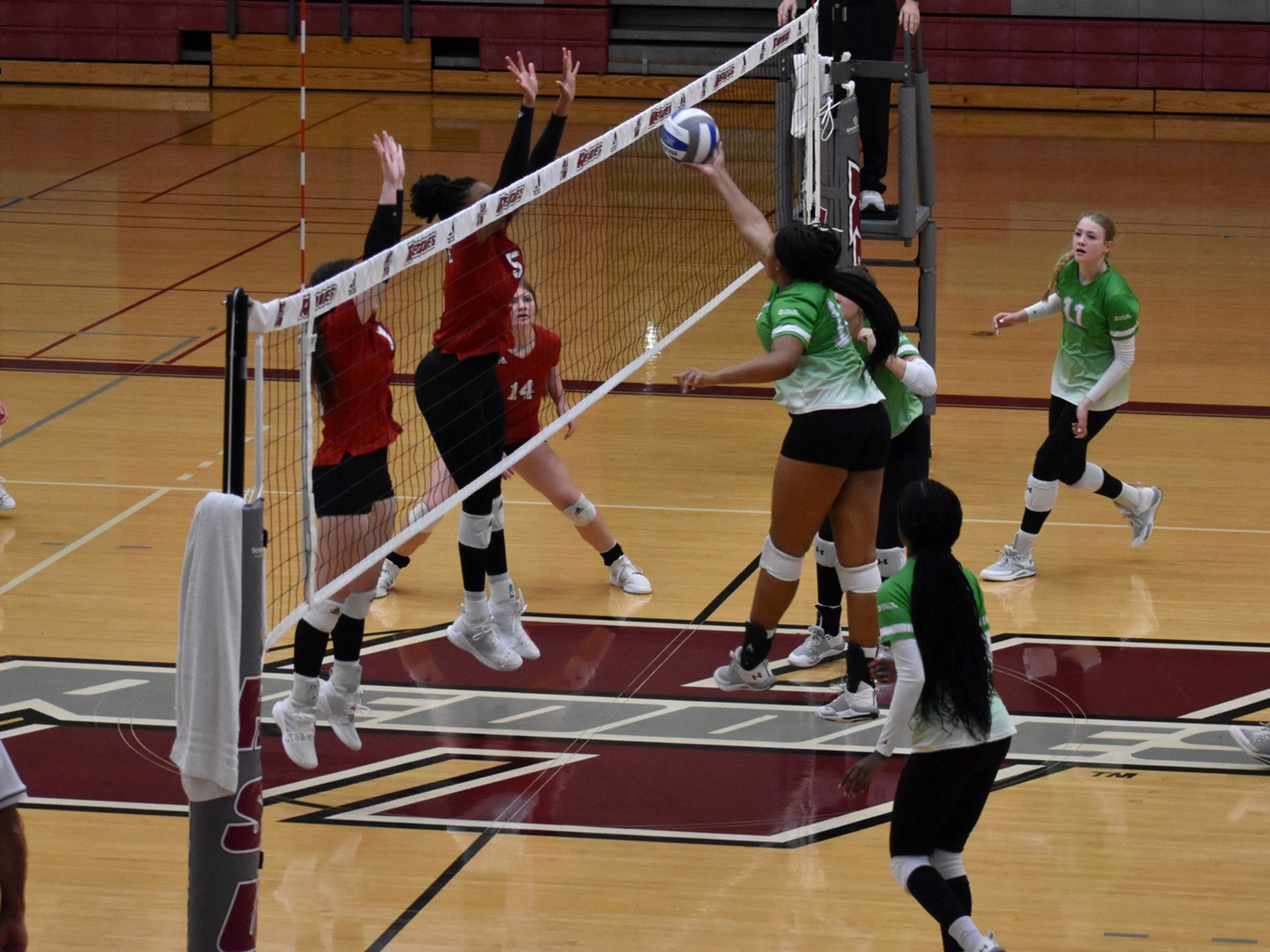 Hall Named DAC Defensive Player of Week